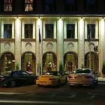 Victoria Hotel