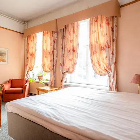 Hotell Victoria 3*