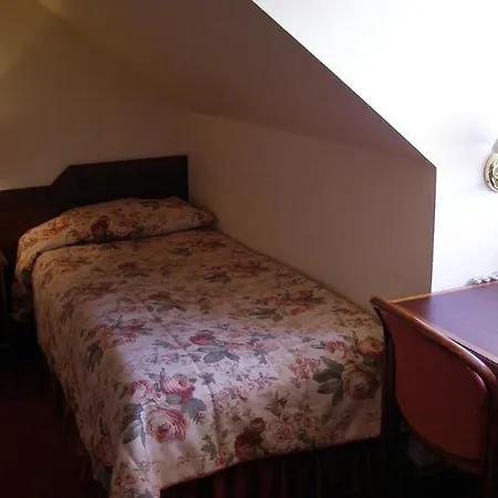 Hotel Victoria 3*